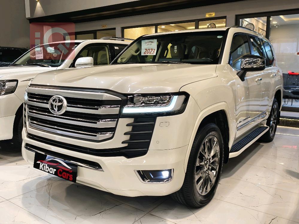 تويوتا لاندكروزر